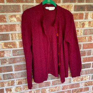 Vintage burgundy knit cardigan